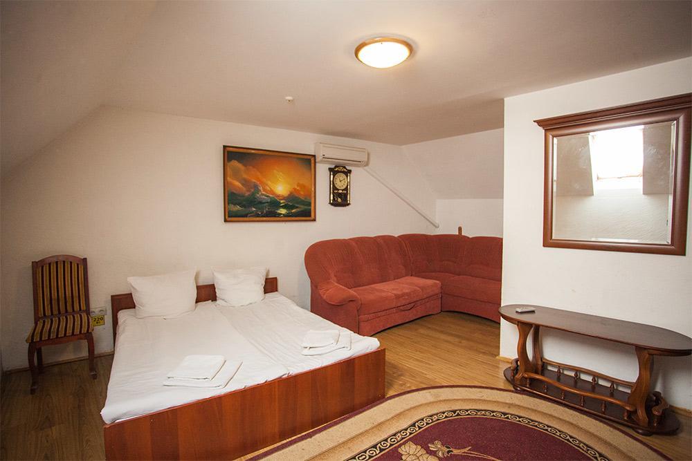 Gracia Otel Berehove  Dış mekan fotoğraf